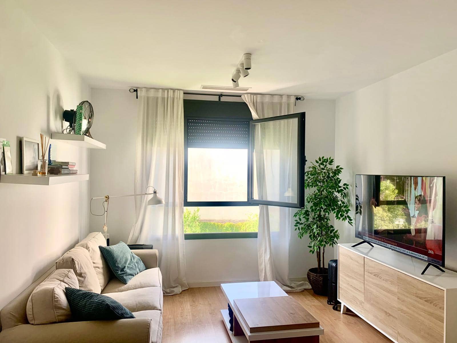 Piso de 1 habitación en Madrid ciudad en alquiler con garaje - 1.450 € (Ref: 9933701)