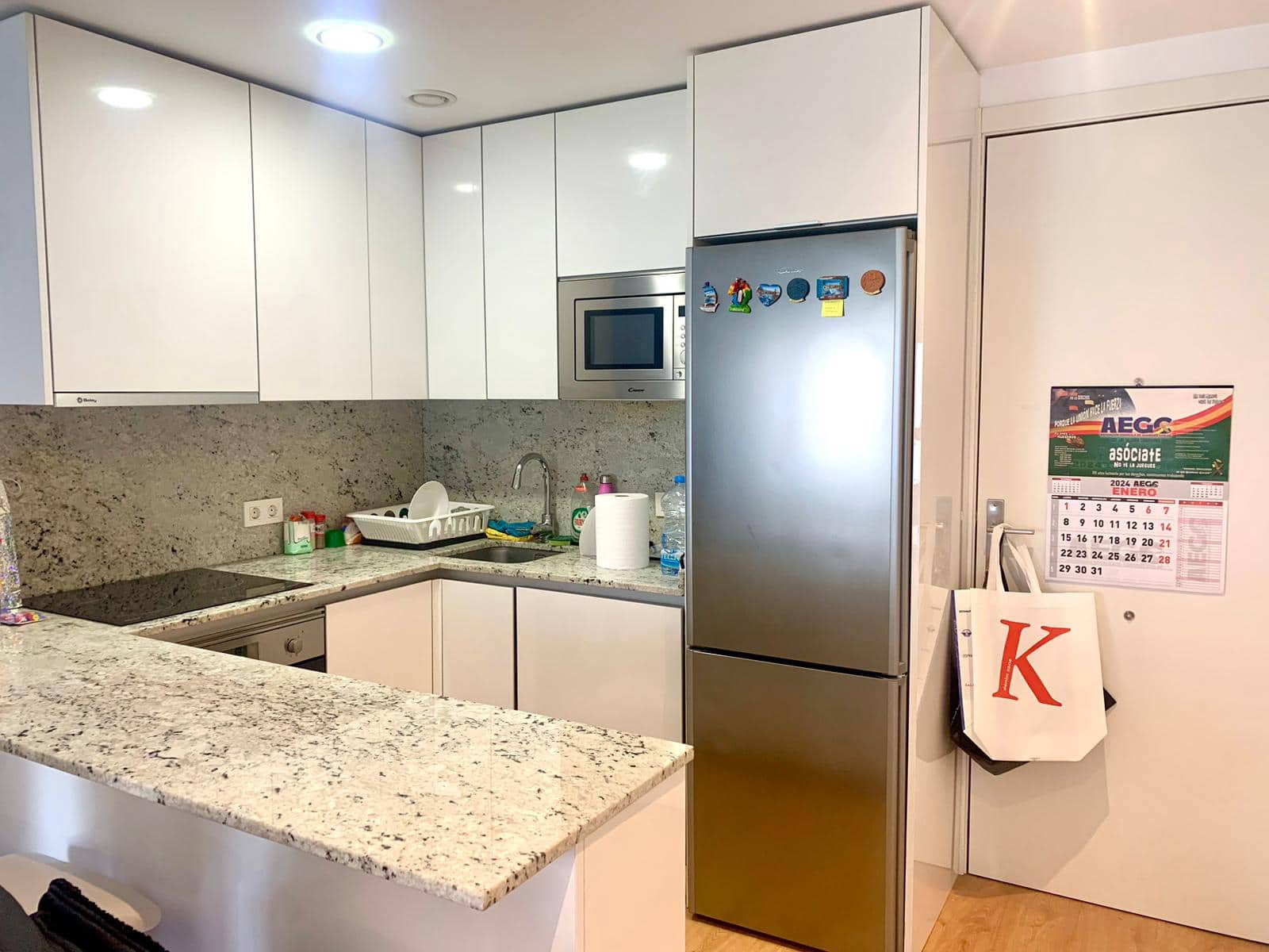 Piso de 1 habitación en Madrid ciudad en alquiler con garaje - 1.450 € (Ref: 9933701)