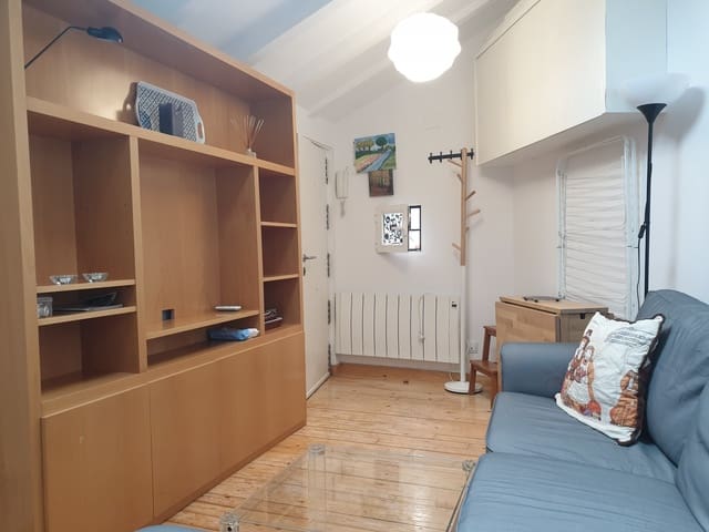 1 slaapkamer Flat te huur in Sol, Madrid stad - € 890 (Ref: 9933702)