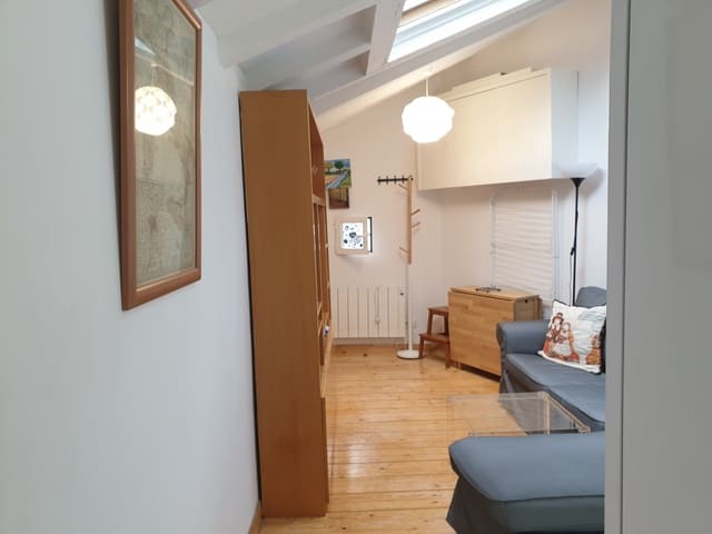 1 slaapkamer Flat te huur in Sol, Madrid stad - € 890 (Ref: 9933702)