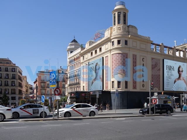 2 soveværelse Lejlighed til salg i Universidad, Madrid by - € 601.100 (Ref: 9936010)