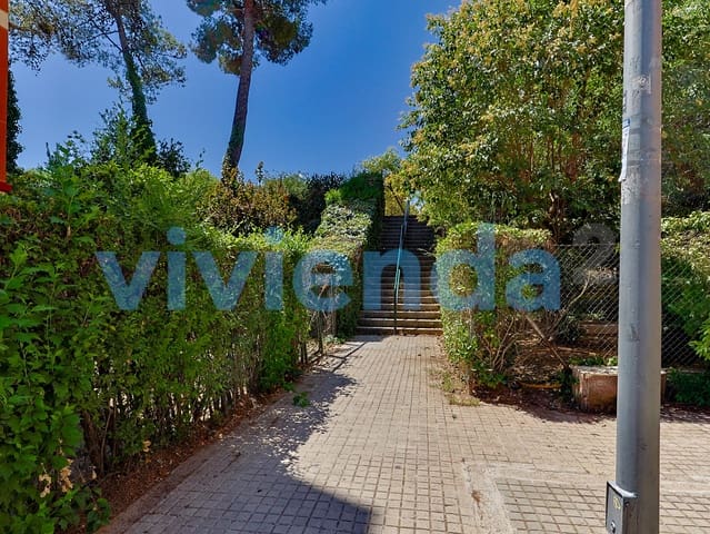 Yritys myytävänä paikassa Pinar del Rey, Madrid kaupunki - 105 000 € (Ref: 9945333)