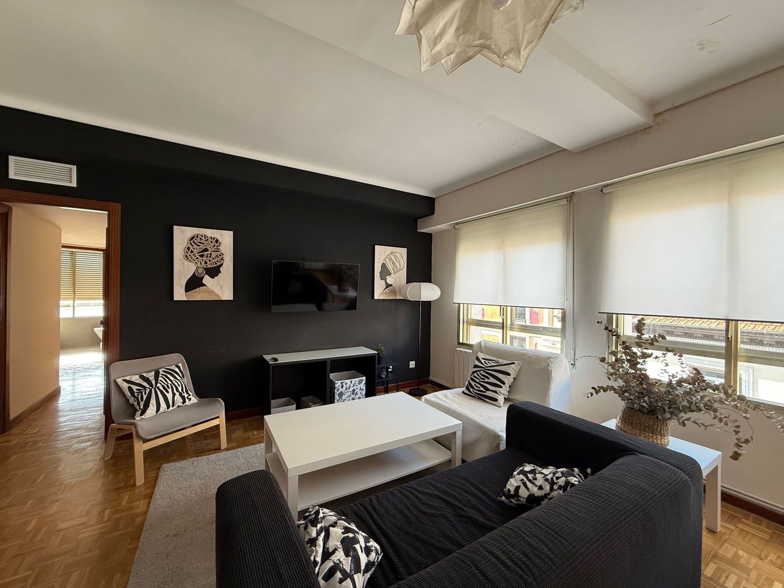 3 bedroom Flat for rent in Madrid city - € 2,900 (Ref: 9945334)