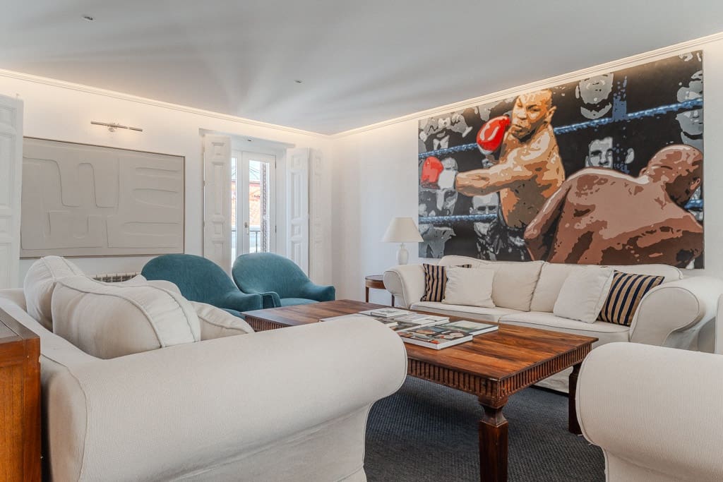 4 bedroom Flat for rent in Madrid city - € 5,500 (Ref: 9952286)
