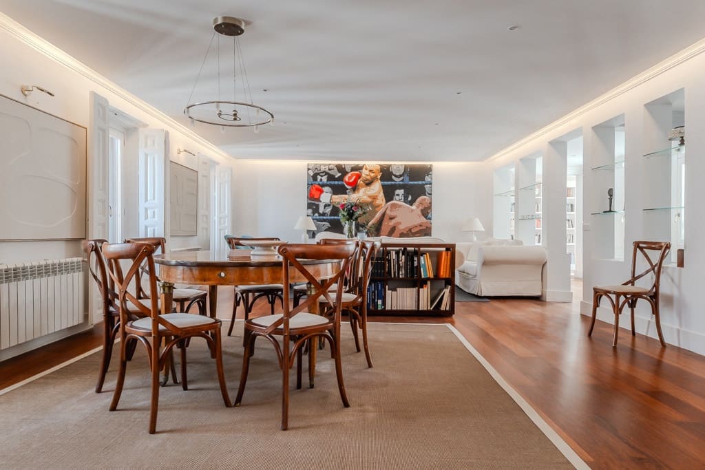 4 bedroom Flat for rent in Madrid city - € 5,500 (Ref: 9952286)