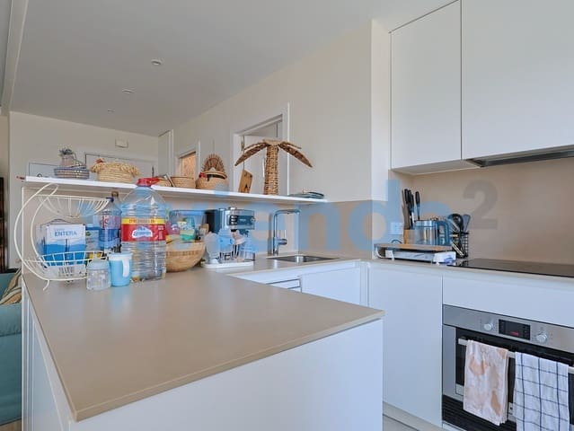 2 Zimmer Wohnung zu verkaufen in Nueva España, Madrid Stadt mit Pool Garage - 875.500 € (Ref: 9953852)