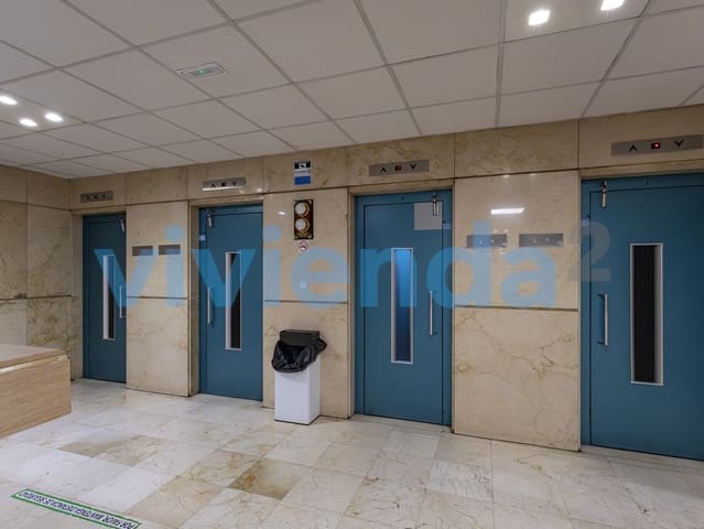 Garasje til salgs i Sol, Madrid by - € 52 000 (Ref: 9957596)