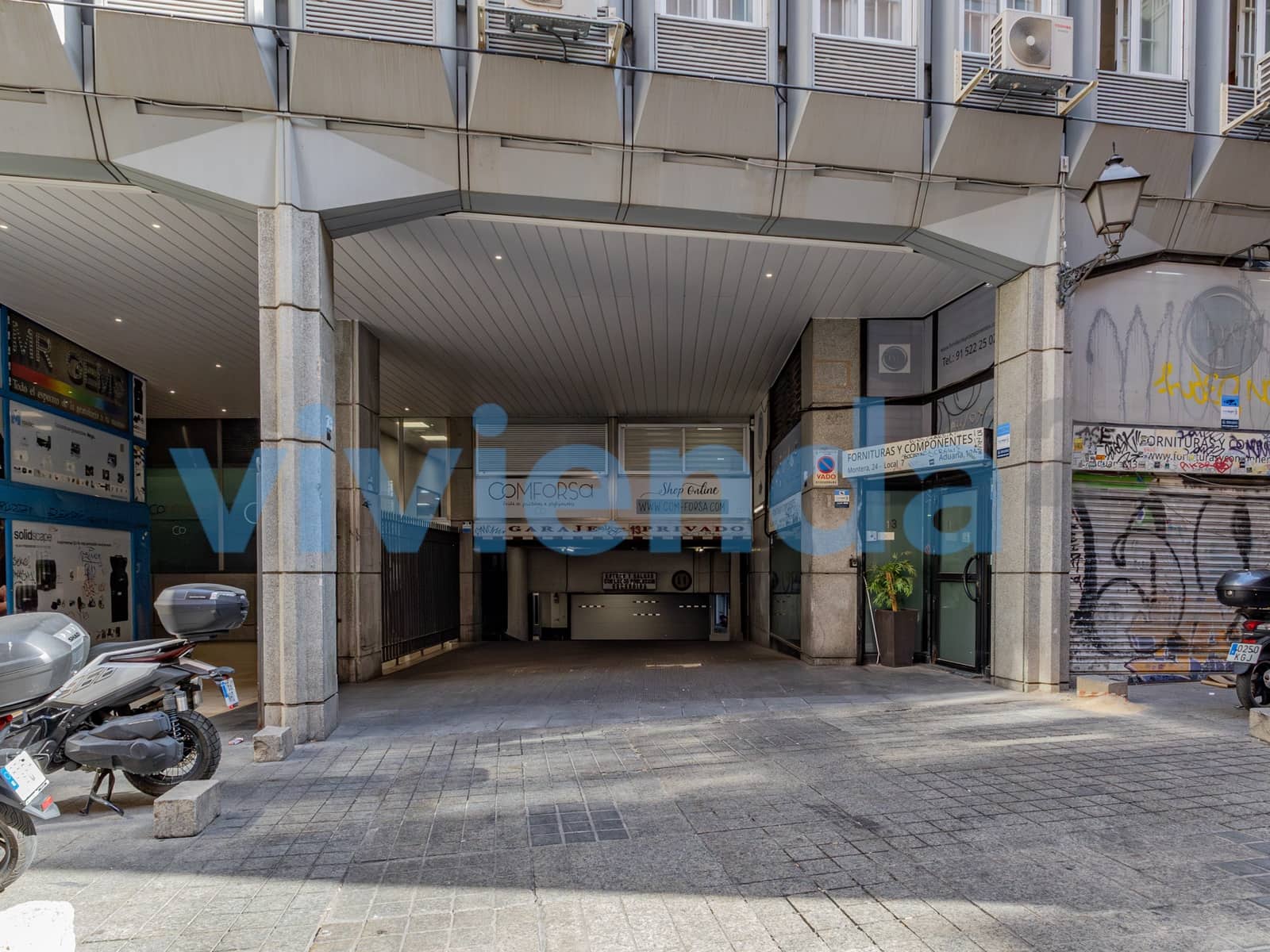 Garage for sale in Madrid city - € 52,000 (Ref: 9957596)