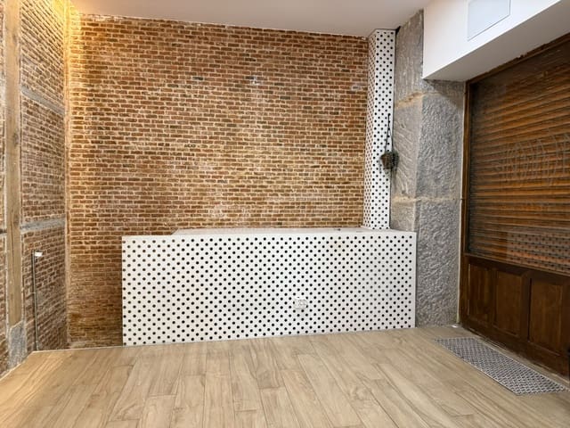 Negocio en Universidad, Madrid ciudad en alquiler - 2.400 € (Ref: 9959361)