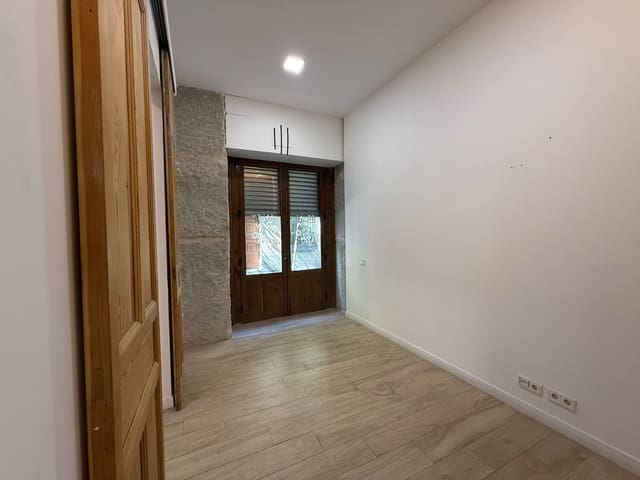 Negocio en Universidad, Madrid ciudad en alquiler - 2.400 € (Ref: 9959361)