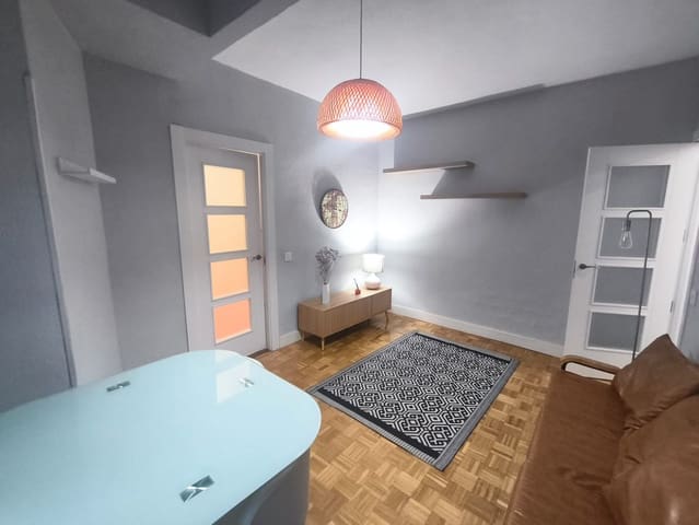 2 soverom Leilighet til leie i Castillejos, Madrid by - € 1 650 (Ref: 9962287)