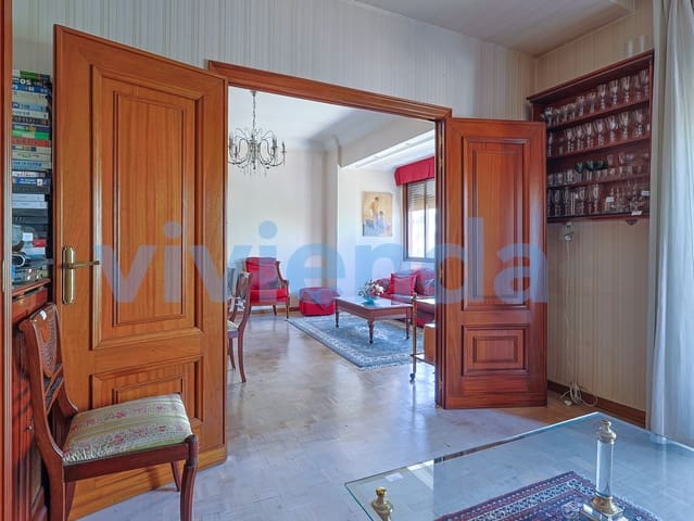 4 sypialnia Mieszkanie na sprzedaż w Guindalera, Miasto Madryt z garażem - 1 550 000 € (Ref: 9967533)