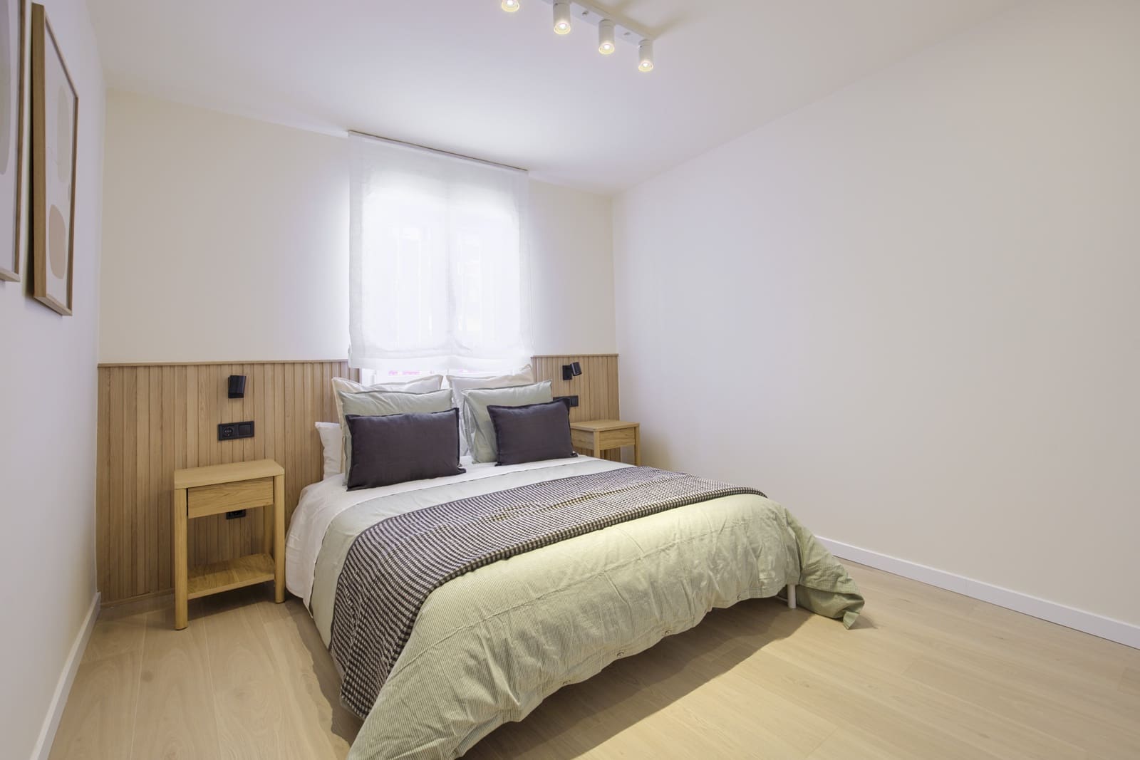 3 bedroom Flat for rent in Madrid city - € 1,995 (Ref: 9972962)