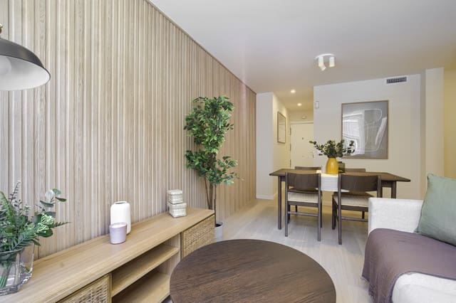 3 sovrum Lägenhet att hyra i Berruguete, Madrid stad - 1 995 € (Ref: 9972962)