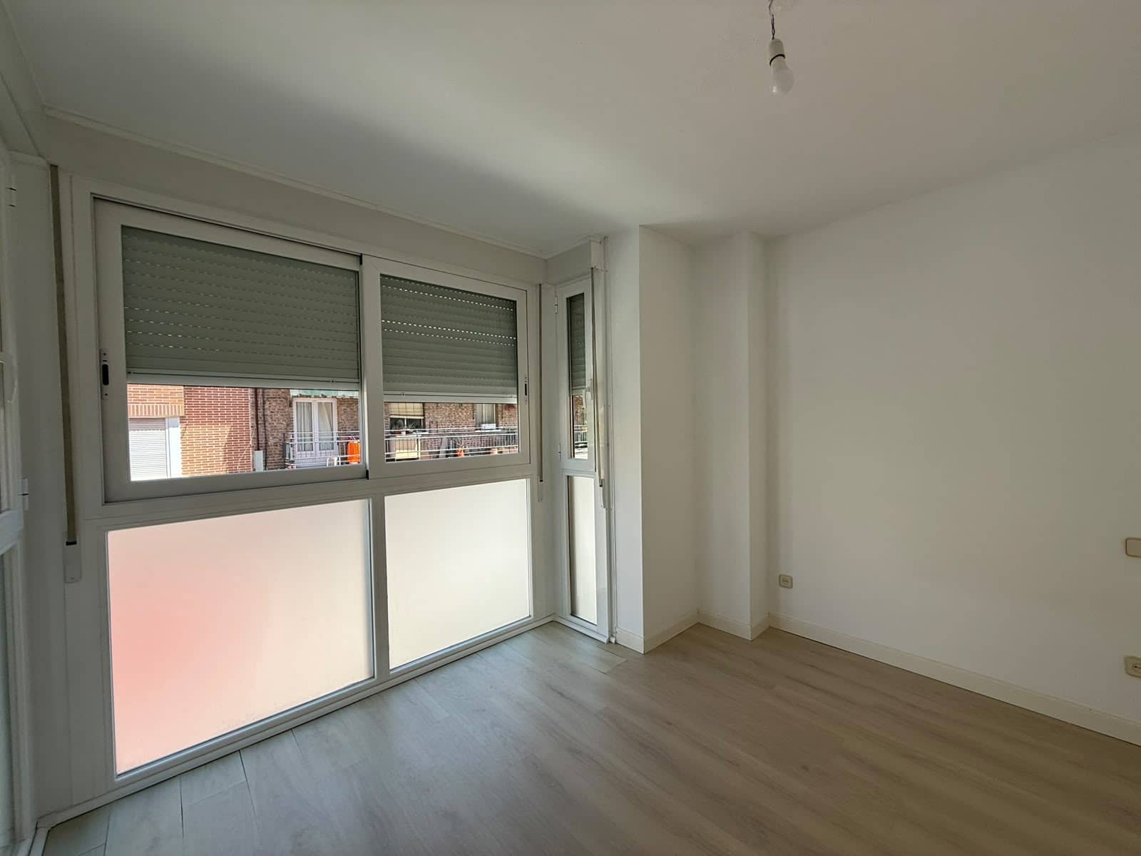 1 bedroom Flat for rent in Madrid city - € 1,100 (Ref: 9972964)