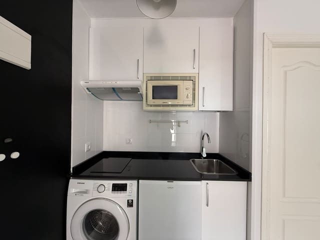 1 soverom Leilighet til leie i Bellas Vistas, Madrid by - € 1 100 (Ref: 9972964)