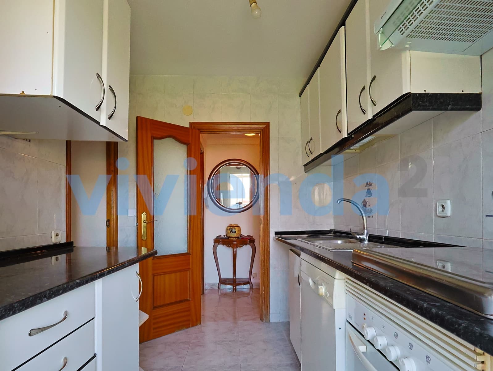 4 slaapkamer Flat te koop in Madrid stad - € 299.000 (Ref: 9974954)