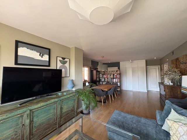 4 soverom Leilighet til leie i Ciudad Jardín, Madrid by med garasje - € 3 480 (Ref: 9974955)