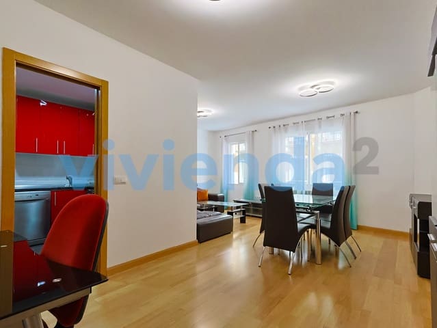 2 soverom Leilighet til leie i Embajadores, Madrid by - € 2 250 (Ref: 9976893)