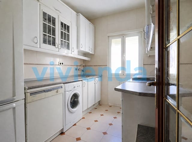4 sovrum Lägenhet till salu i Concepción, Madrid stad - 537 900 € (Ref: 9979548)