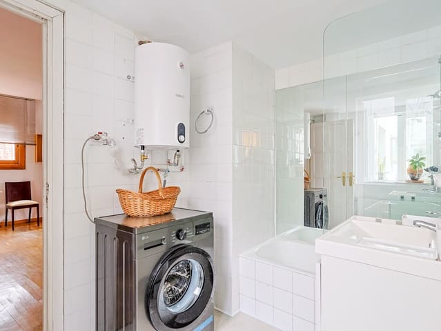 Piso de 2 habitaciones en Palacio, Madrid ciudad en alquiler - 2.250 € (Ref: 9984514)
