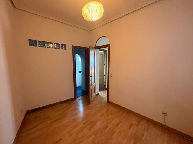3 camera da letto Appartamento da affittare in Palacio, Madrid città - 1.950 € (Rif: 9984516)