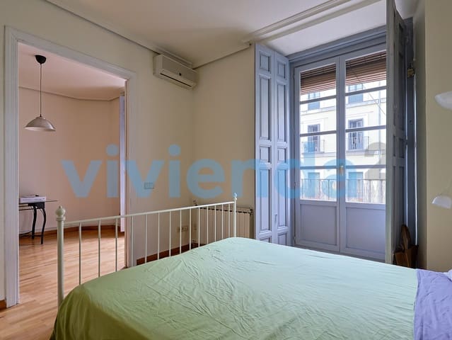 2 slaapkamer Flat te huur in Palacio, Madrid stad - € 1.950 (Ref: 9984516)