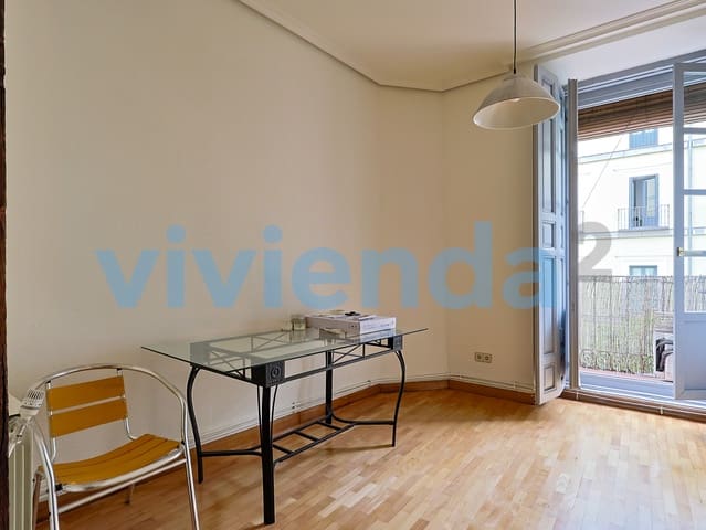 2 slaapkamer Flat te huur in Palacio, Madrid stad - € 1.950 (Ref: 9984516)