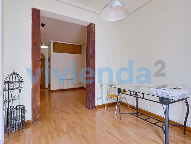 2 slaapkamer Flat te huur in Palacio, Madrid stad - € 1.950 (Ref: 9984516)
