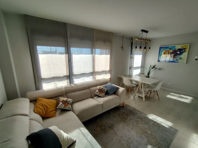 Piso de 2 habitaciones en Casco Histórico de Vallecas, Madrid ciudad en alquiler - 1.400 € (Ref: 9986510)