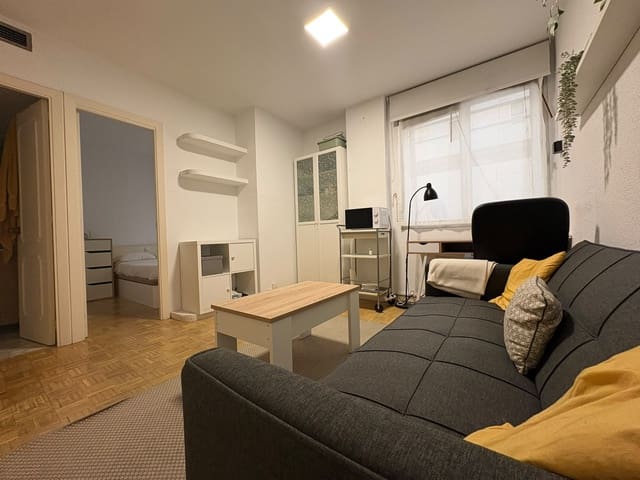 1 quarto Apartamento para arrendar em Lista, Madrid cidade com piscina - 1 295 € (Ref: 9986511)