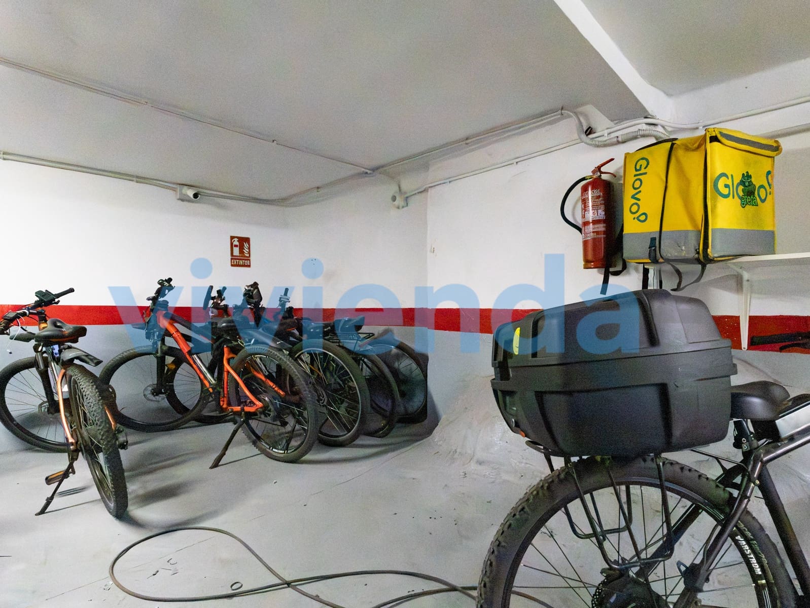 Virksomhed til salg i Madrid by med swimmingpool - € 527.300 (Ref: 9993890)