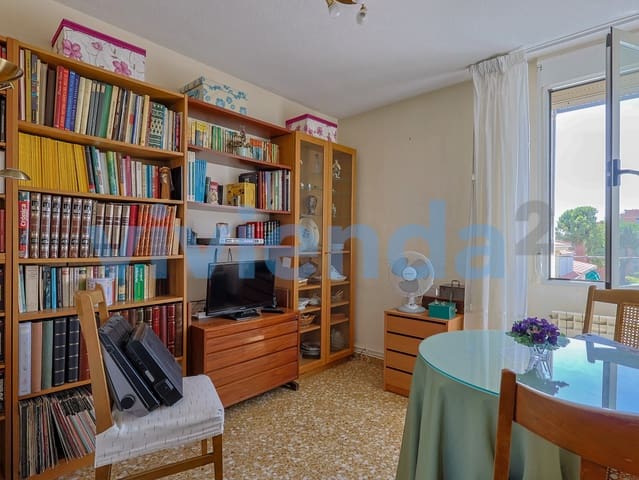 3 soverom Leilighet til salgs i Apostol Santiago, Madrid by - € 392 500 (Ref: 9996736)