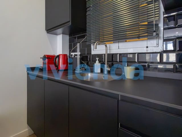 2 makuuhuone Asunto vuokrattavana paikassa Recoletos, Madrid kaupunki - 3 000 € (Ref: 9996737)