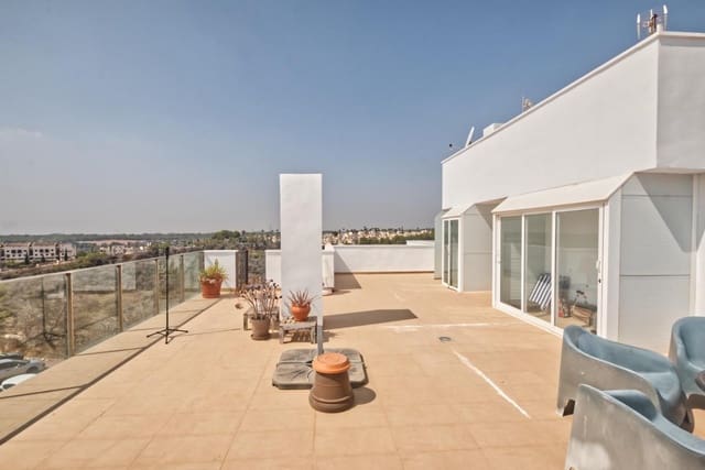 2 soveværelse Penthouse til salg i Las Ramblas Golf, Orihuela med swimmingpool garage - € 425.000 (Ref: 10027424)