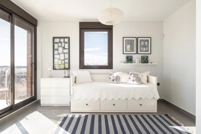 2 soveværelse Penthouse til salg i Las Ramblas Golf, Orihuela med swimmingpool garage - € 425.000 (Ref: 10027424)
