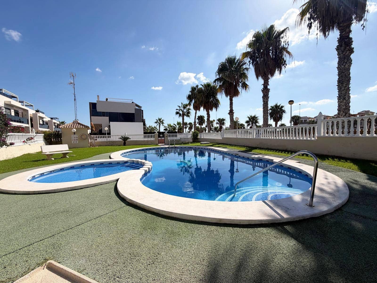 2 camera da letto Bungalow in vendita in Orihuela Costa con piscina - 190.000 € (Rif: 10155410)