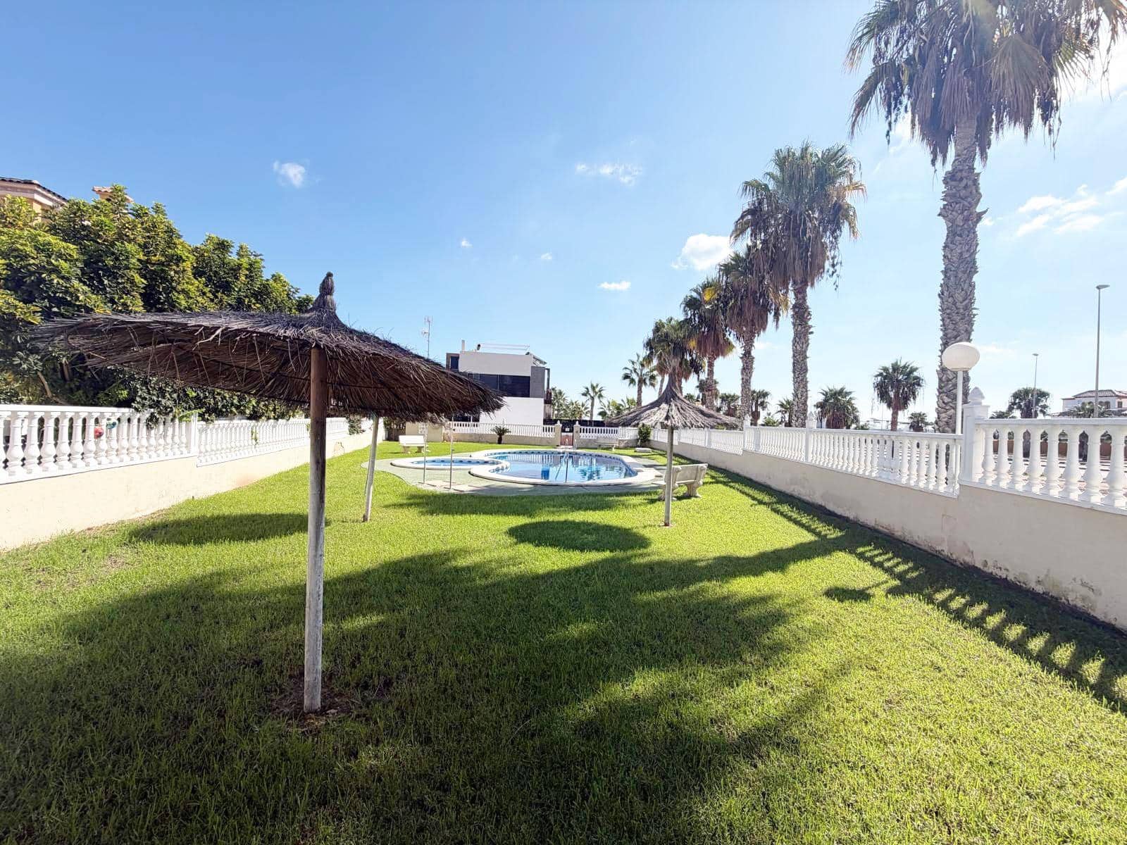 2 camera da letto Bungalow in vendita in Orihuela Costa con piscina - 190.000 € (Rif: 10155410)