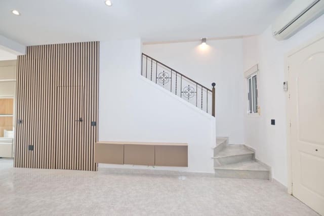 3 slaapkamer Appartement te koop in Doña Pepa, Rojales met zwembad - € 239.000 (Ref: 10166797)