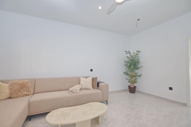 3 slaapkamer Appartement te koop in Doña Pepa, Rojales met zwembad - € 239.000 (Ref: 10166797)
