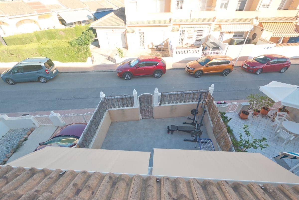 3 soveværelse Lejlighed til salg i Dona Pepa med swimmingpool - € 239.000 (Ref: 10166797)