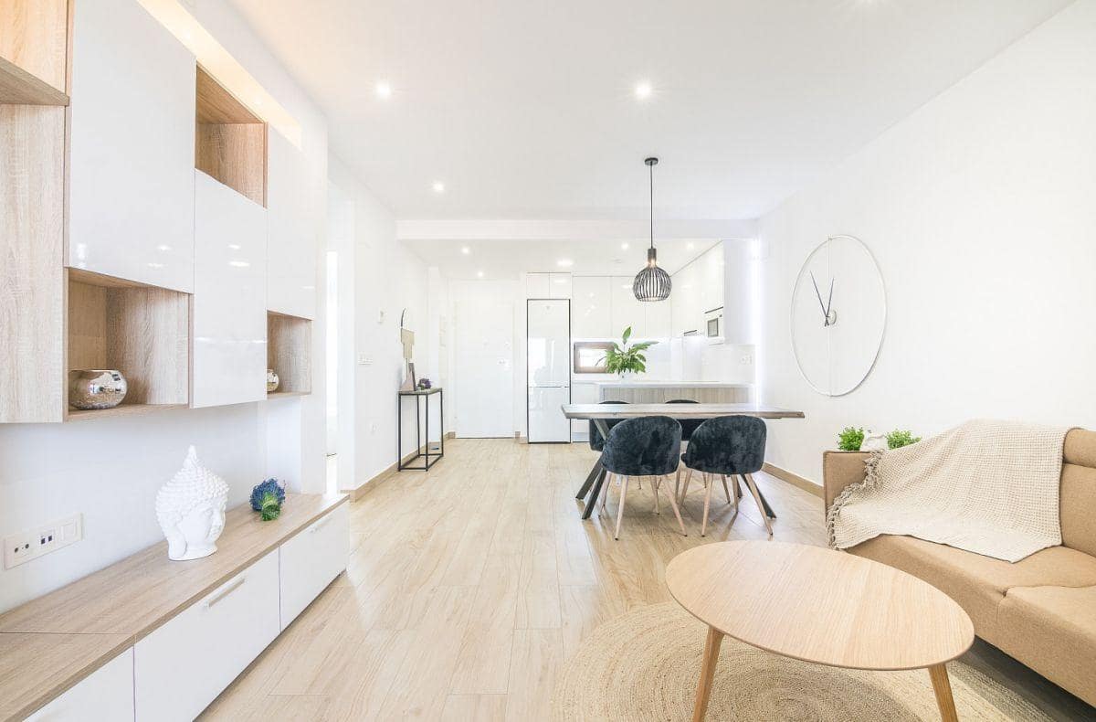 2 makuuhuone Bungalow myytävänä paikassa Los Balcones mukana uima-altaan 
autotalli - 309 900 € (Ref: 6350786)