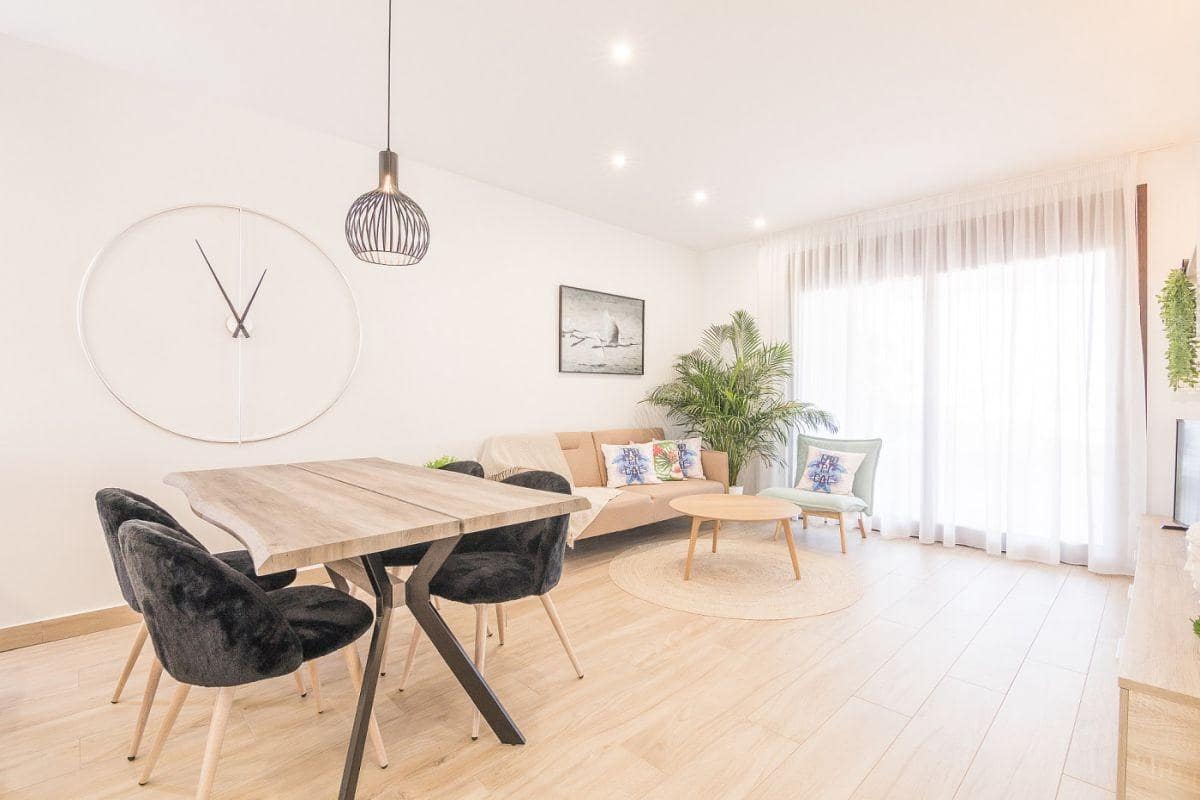 2 makuuhuone Bungalow myytävänä paikassa Los Balcones mukana uima-altaan 
autotalli - 309 900 € (Ref: 6350786)