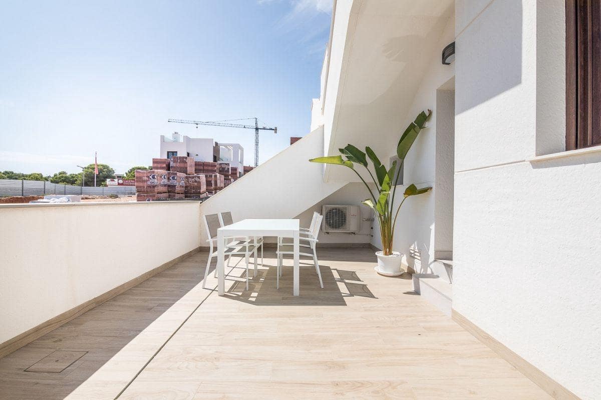 2 makuuhuone Bungalow myytävänä paikassa Los Balcones mukana uima-altaan 
autotalli - 309 900 € (Ref: 6350786)