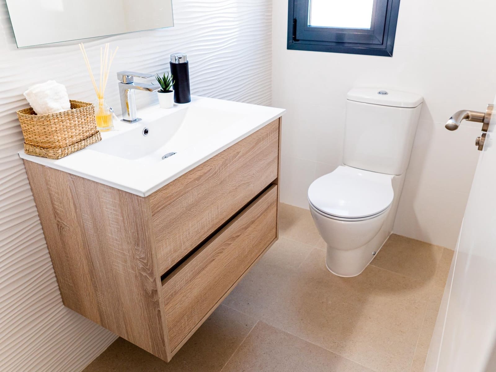 3 bedroom Villa for sale in Algorfa with pool - € 449,000 (Ref: 6350818)