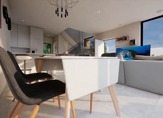 3 makuuhuone Huvila myytävänä paikassa Parque Acuático - Sector 25, Torrevieja mukana uima-altaan 
autotalli - 600 000 € (Ref: 6350874)