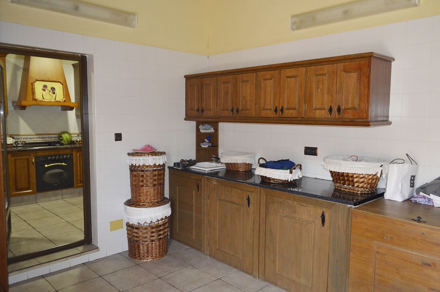 2 soveværelse Finca/Landehus til salg i Bigastro med swimmingpool garage - € 550.000 (Ref: 6350895)