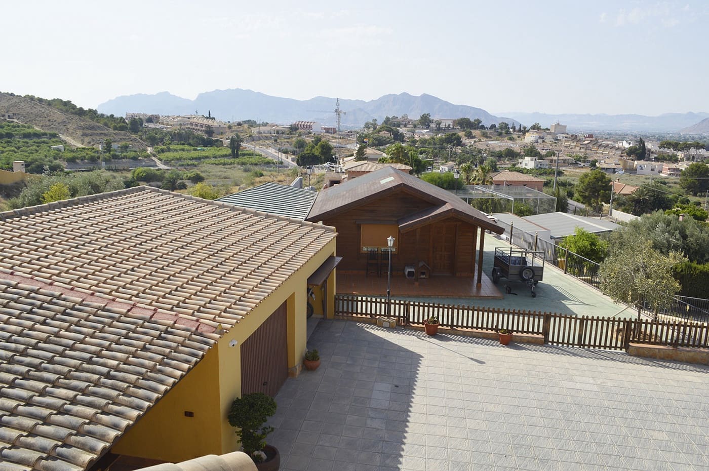 2 soveværelse Finca/Landehus til salg i Bigastro med swimmingpool garage - € 550.000 (Ref: 6350895)