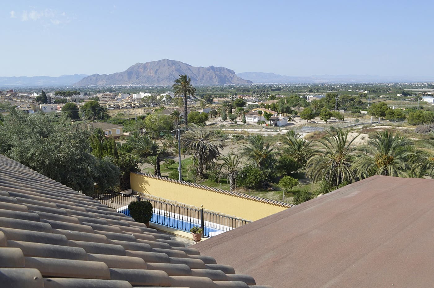 2 soveværelse Finca/Landehus til salg i Bigastro med swimmingpool garage - € 550.000 (Ref: 6350895)