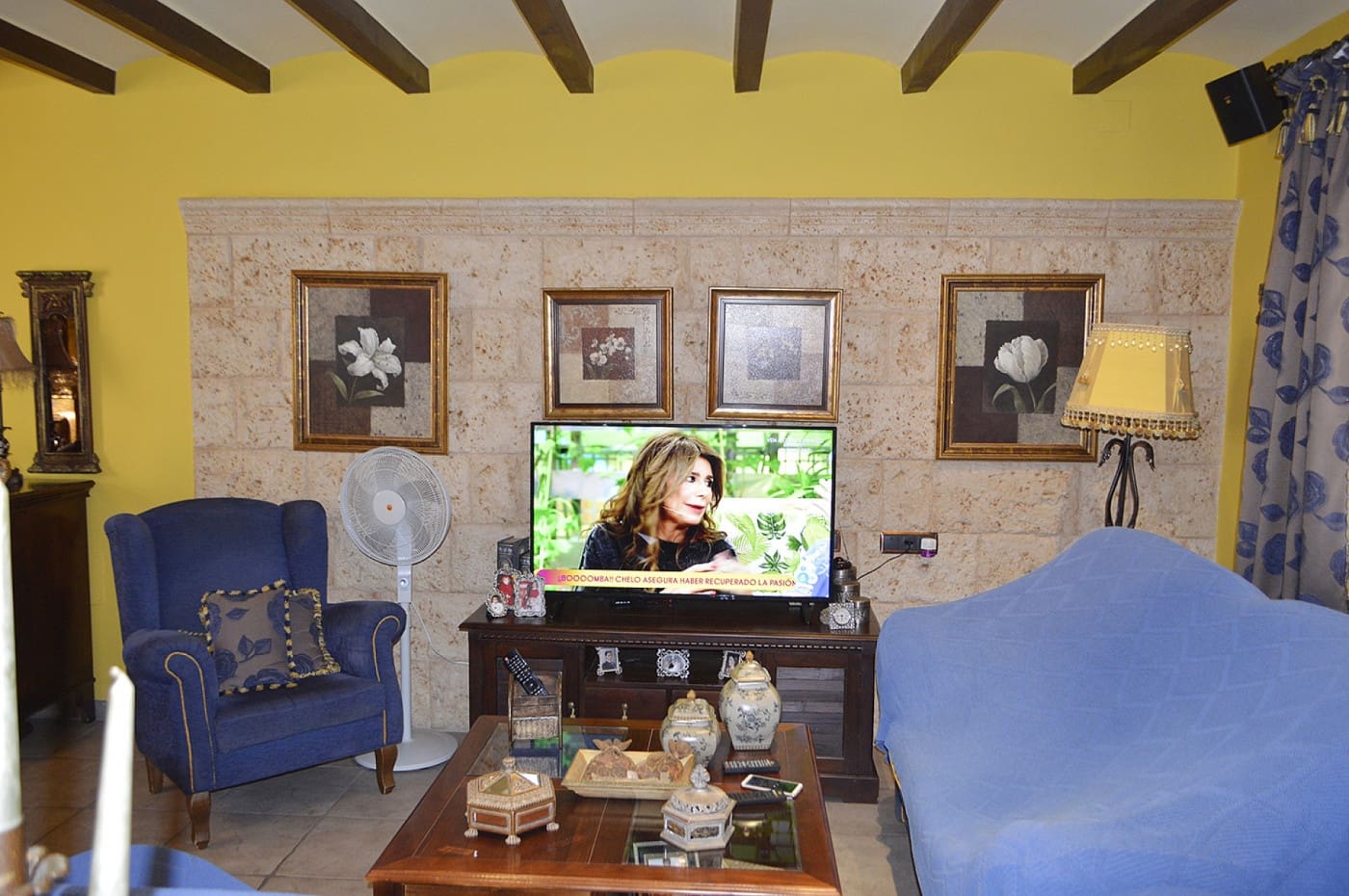 2 soveværelse Finca/Landehus til salg i Bigastro med swimmingpool garage - € 550.000 (Ref: 6350895)